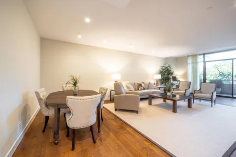 $1,500,000 | 20 West 3rd Avenue, Unit 202, San Mateo, CA 94402
