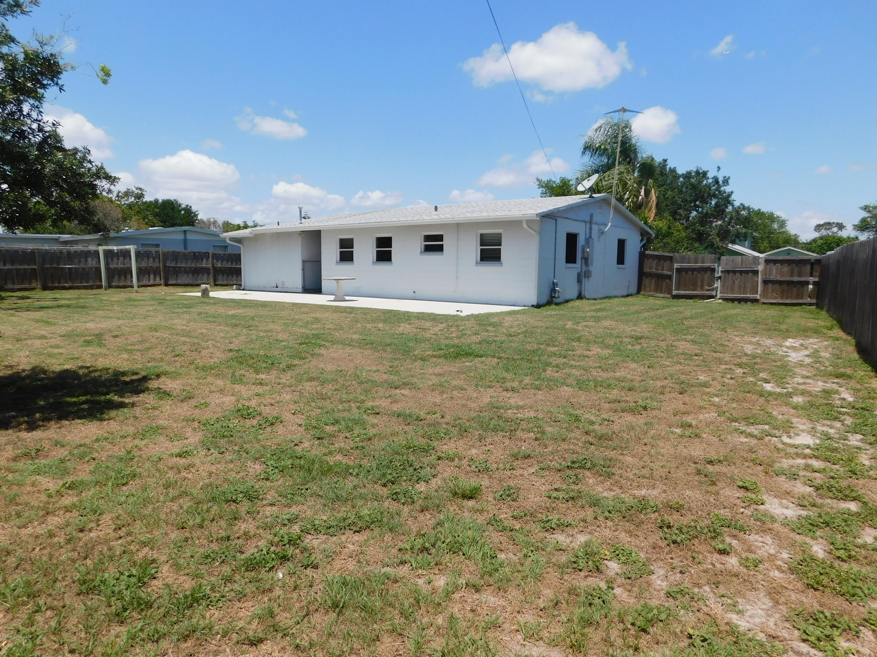 2267 King Richard Road Melbourne, FL 32935 - Photo 13 of 15 Room for a pool