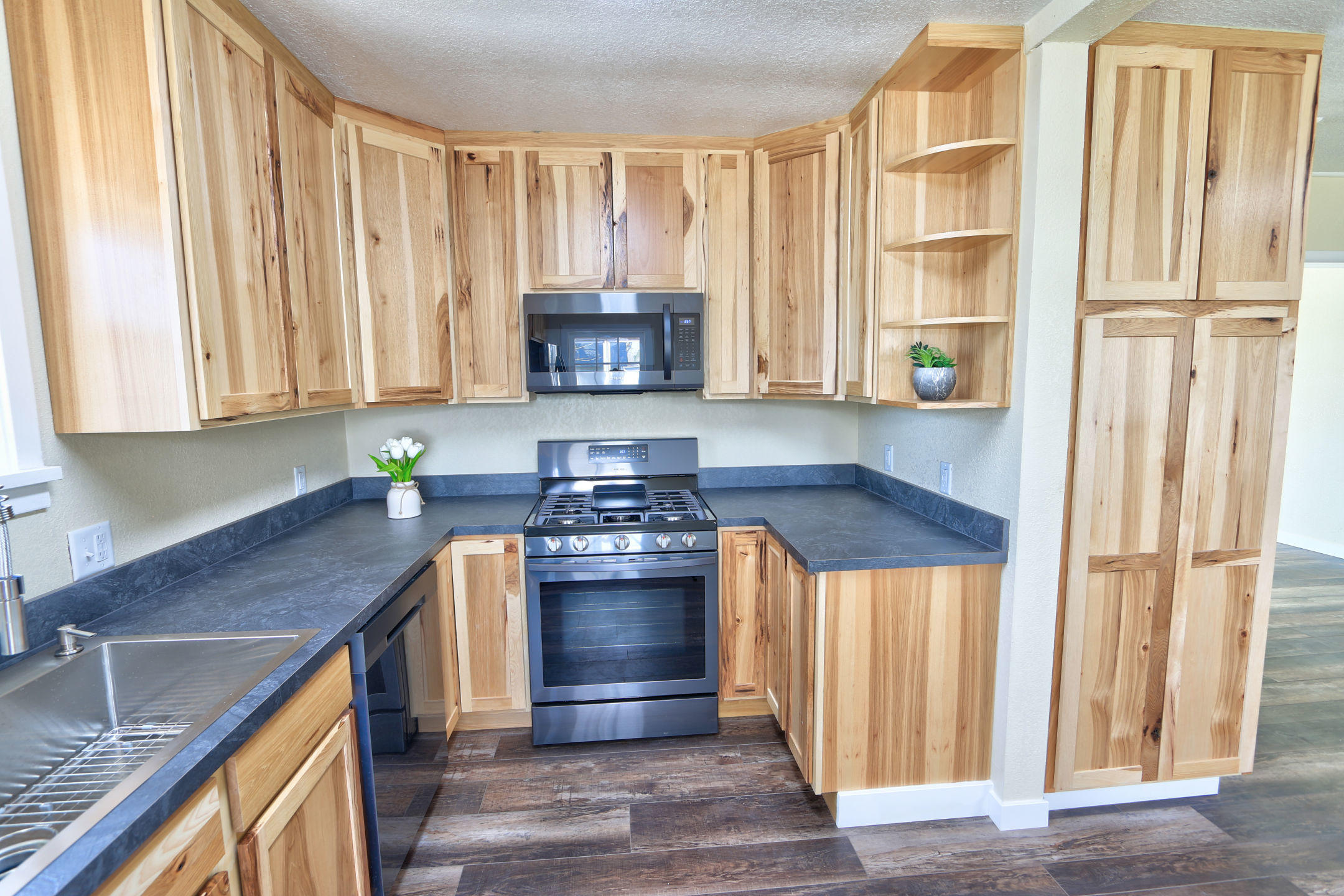 3185 Harpold Road Bonanza, OR 97623 - Photo 9 of 22 IMG_0073_4_5_6_7_8_9