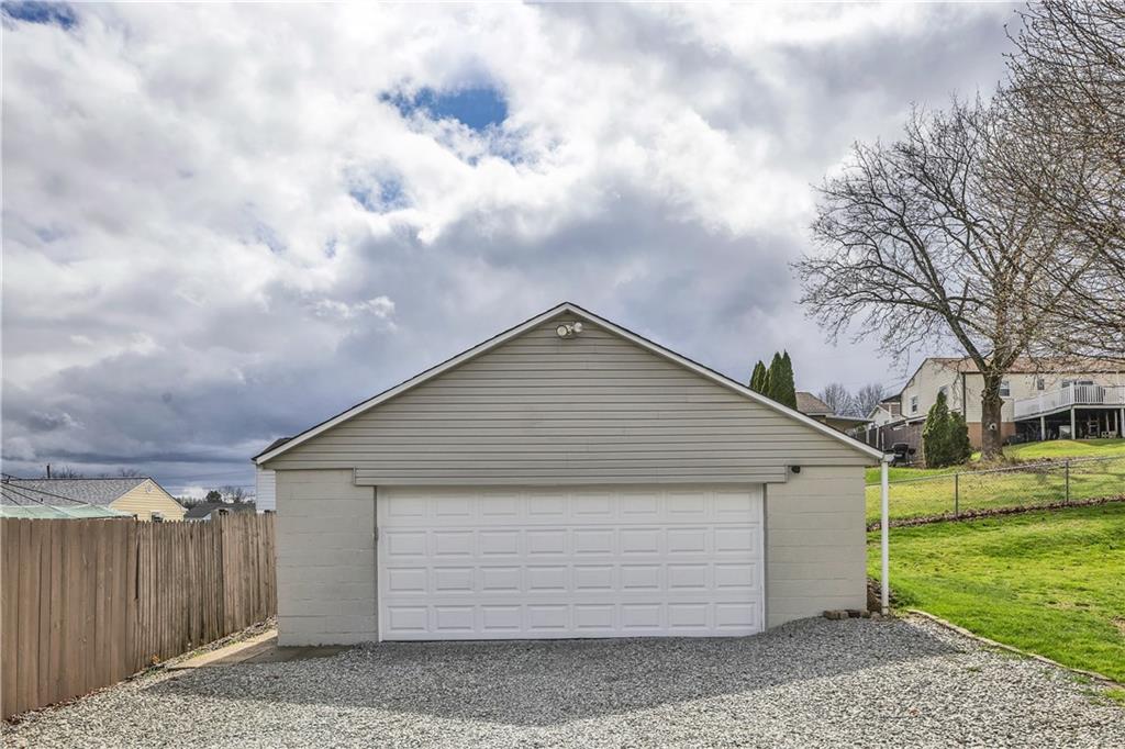 11414 Joseph Street Irwin, PA 15642 - Photo 2 of 39