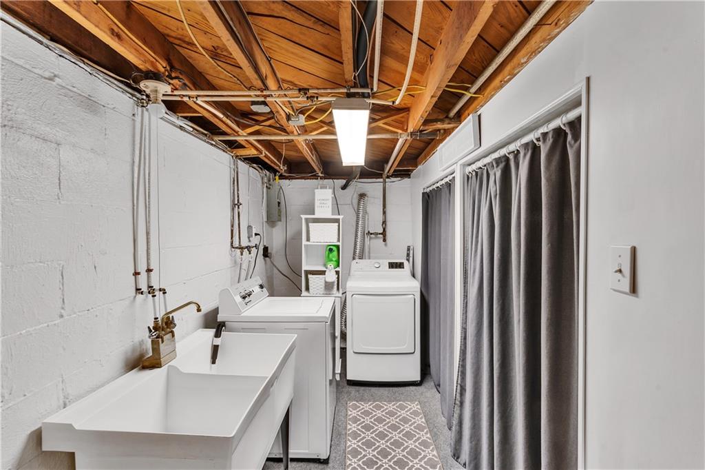 11414 Joseph Street Irwin, PA 15642 - Photo 27 of 39