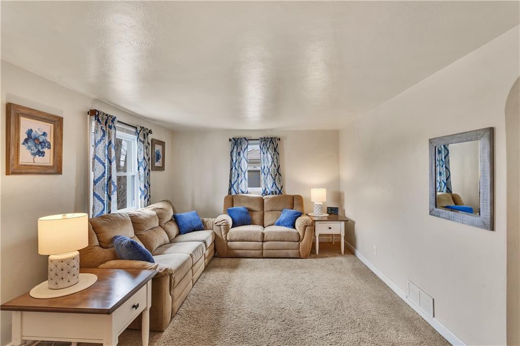 11414 Joseph Street Irwin, PA 15642 - Photo 6 of 39