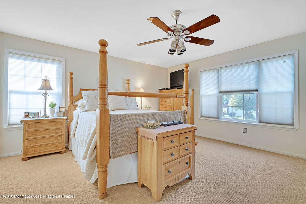 16 Raleigh Pass Colts Neck, NJ 07722 - Photo 26 of 38 dsc01419-dsc01423