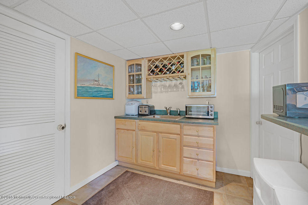 16 Raleigh Pass Colts Neck, NJ 07722 - Photo 32 of 38 dsc01569-dsc01573