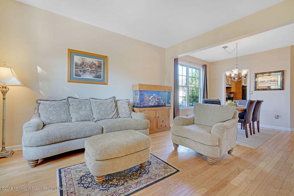 16 Raleigh Pass Colts Neck, NJ 07722 - Photo 5 of 38 dsc01449-dsc01453