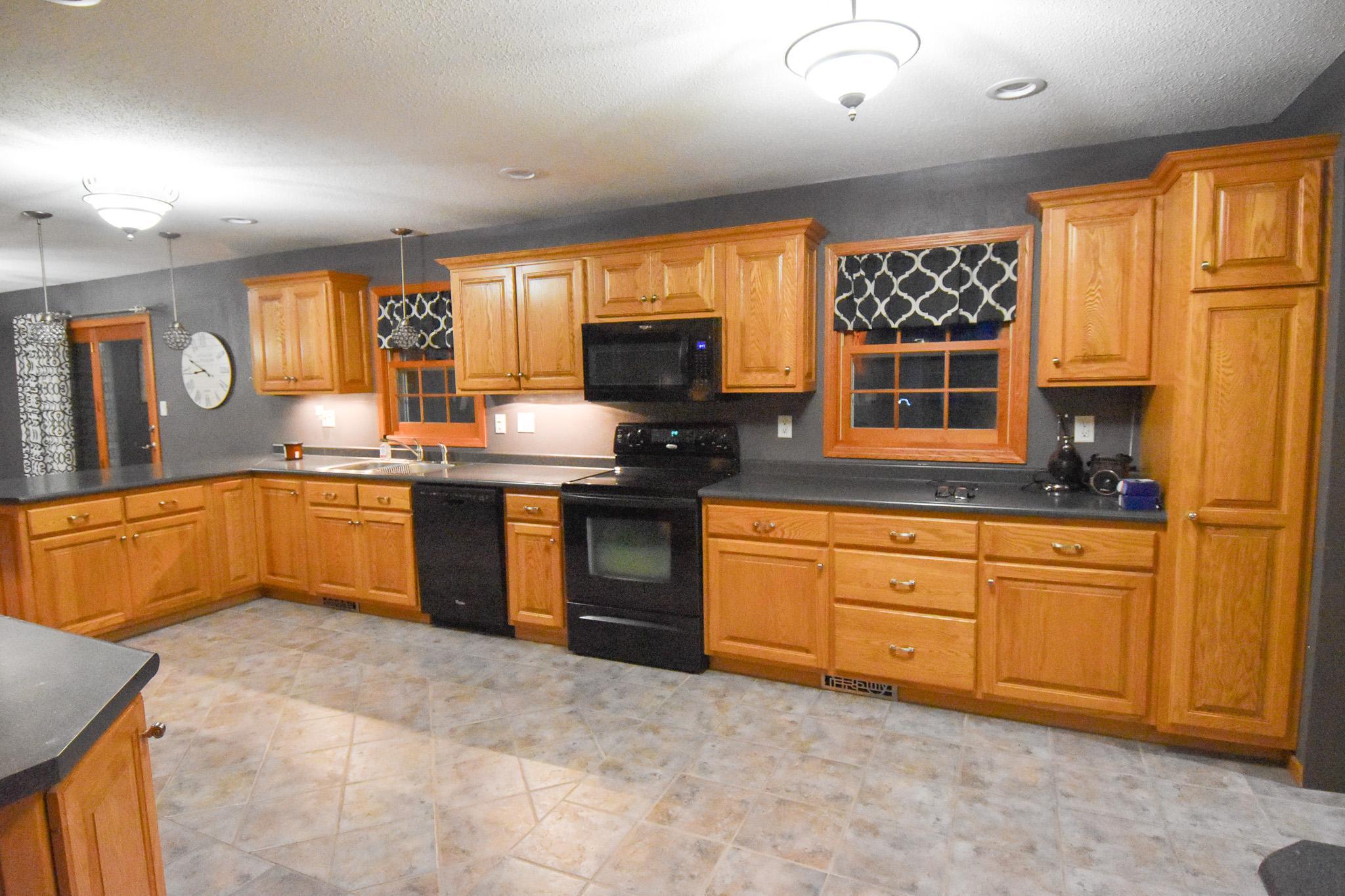 102 Colony Drive Karlstad, MN 56732 - Photo 11 of 51