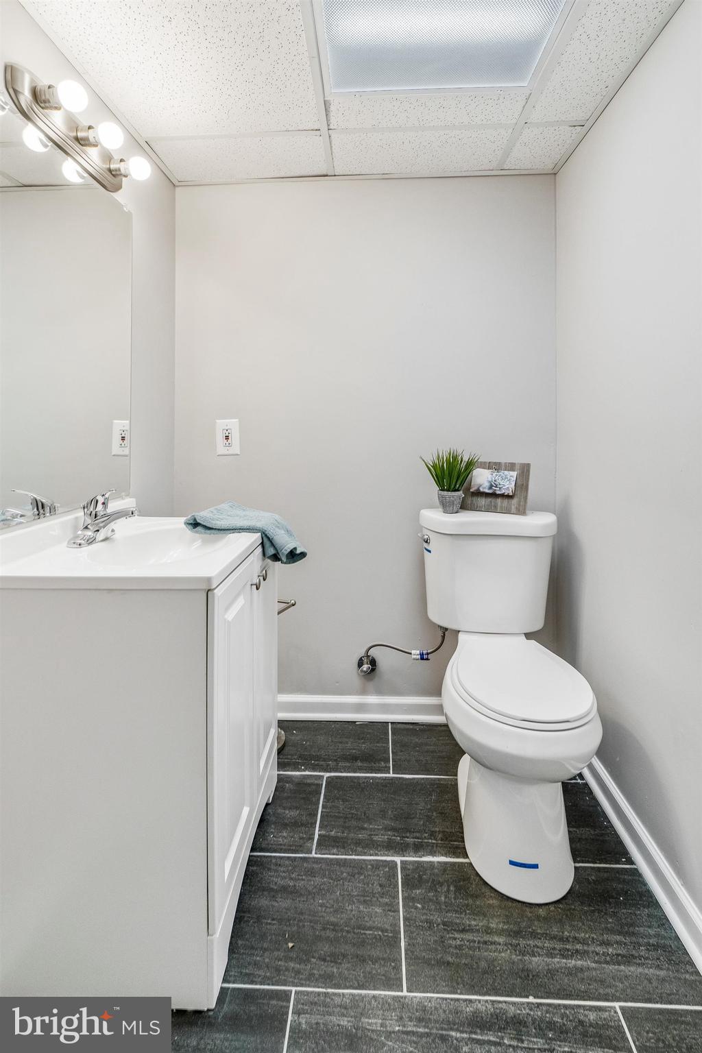 1931 Robinwood Road Baltimore, MD 21222 - Photo 16 of 32 Gallery Image 16