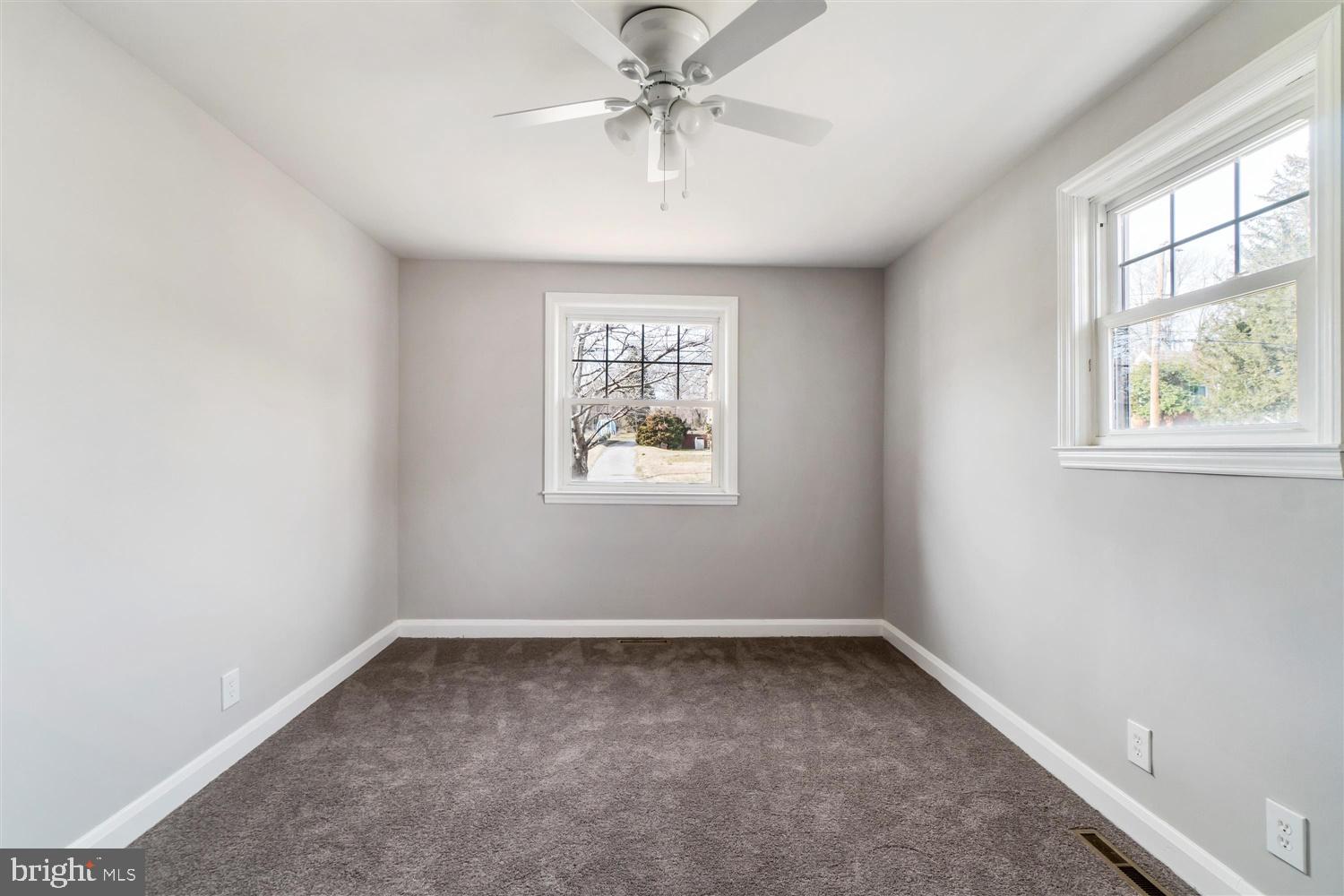 1931 Robinwood Road Baltimore, MD 21222 - Photo 24 of 32 Gallery Image 24