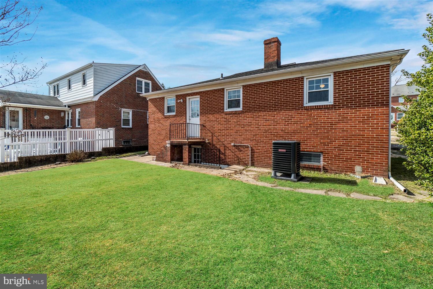 1931 Robinwood Road Baltimore, MD 21222 - Photo 30 of 32 Gallery Image 30