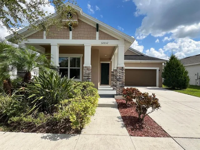 $2,450 | 32652 Coldwater Creek Loop, Wesley Chapel, FL 33545