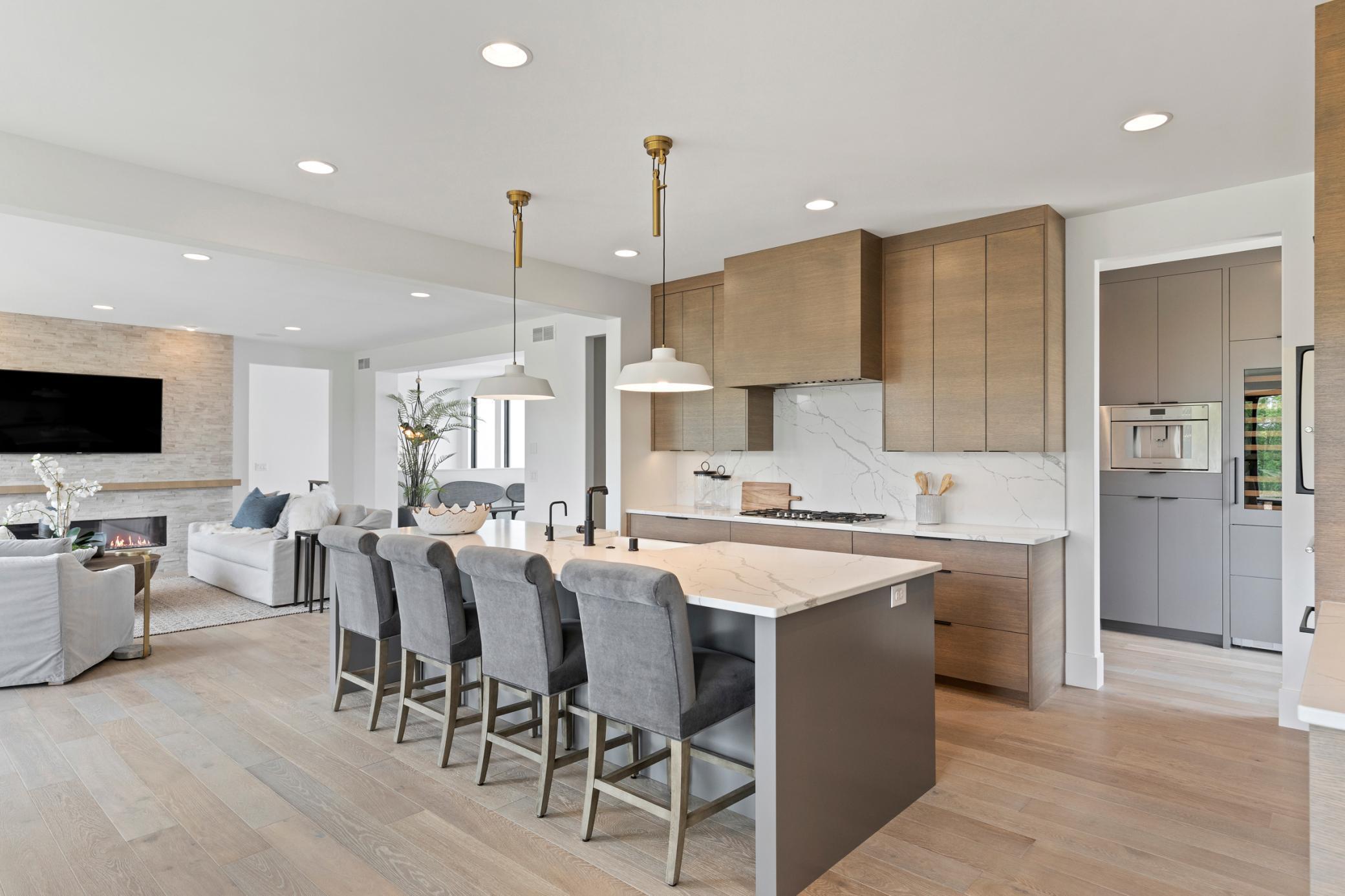 13169 Diamond Path Apple Valley, MN 55124 - Photo 4 of 7