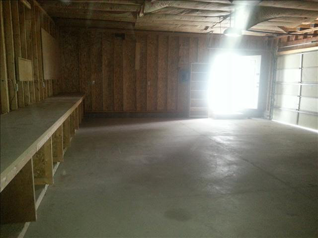 495 Willow Road Milan, MI 48160 - Photo 15 of 16 Garage
