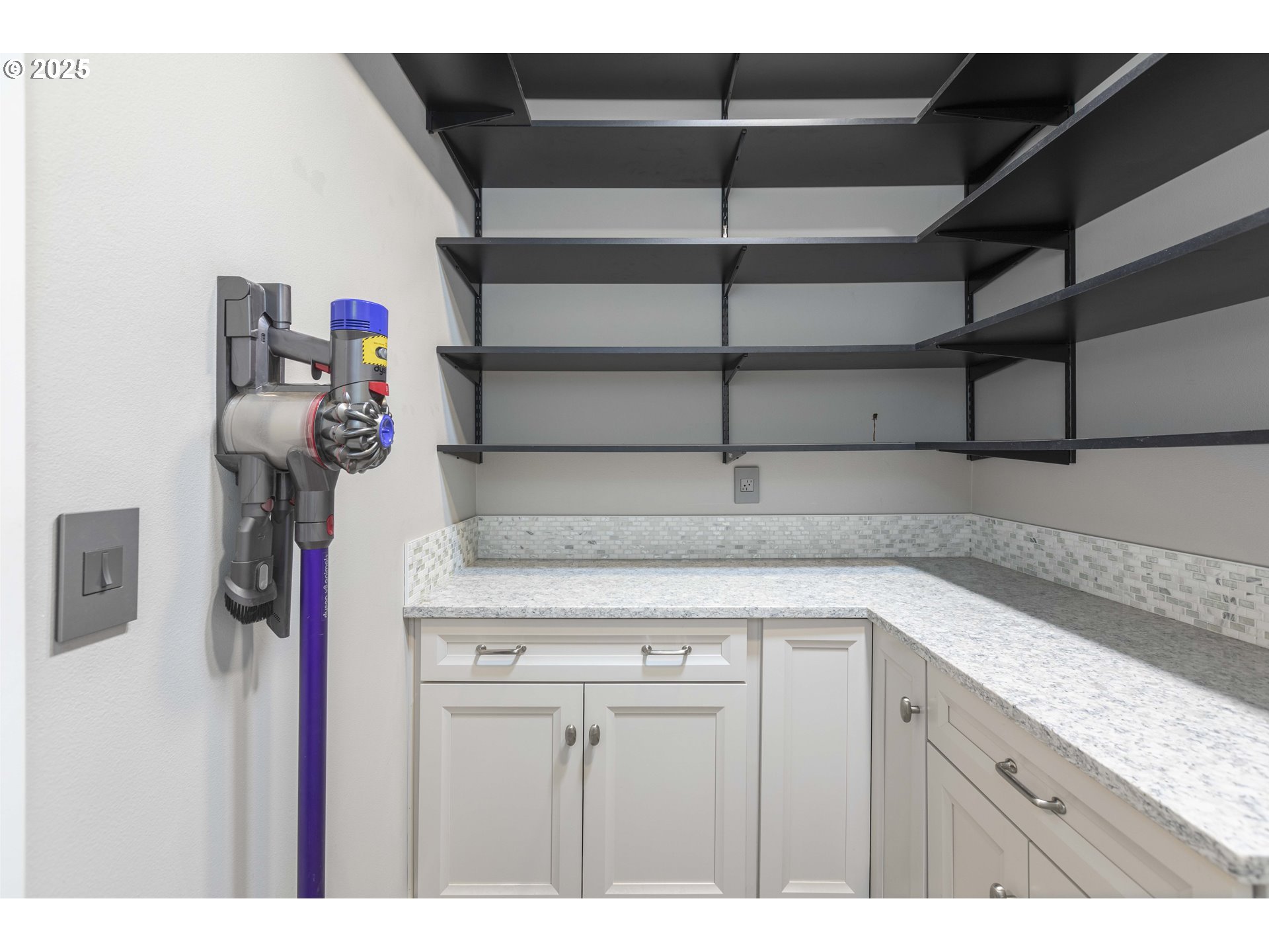3465 Galls Creek Road Gold Hill, OR 97525 - Photo 17 of 30 a utility room with cabinets