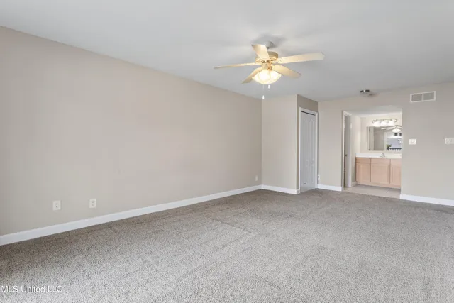 $1,100 | 3230 Cumberland Road, Unit 31, Ocean Springs, MS 39564