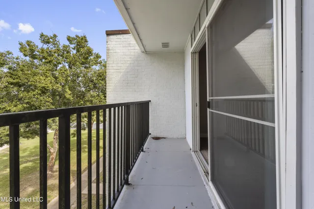 $1,100 | 3230 Cumberland Road, Unit 31, Ocean Springs, MS 39564