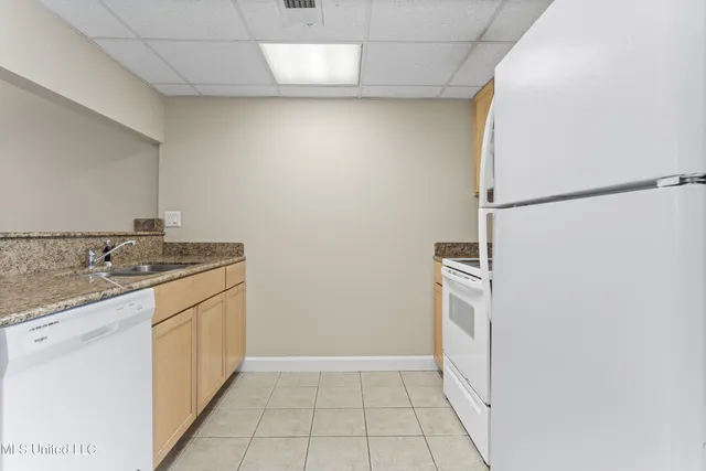 $1,100 | 3230 Cumberland Road, Unit 31, Ocean Springs, MS 39564