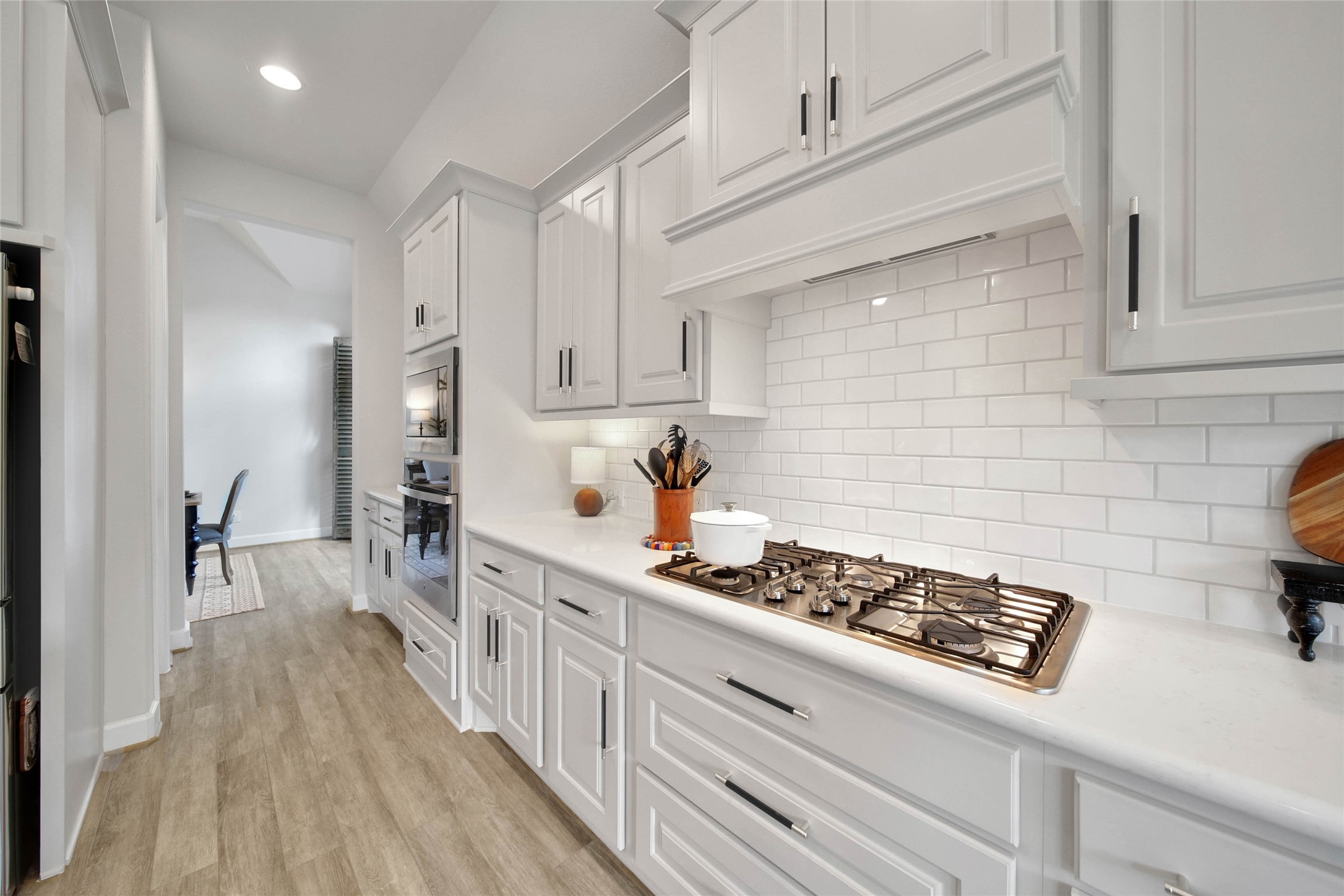 17522 Shoebutton Conroe, TX 77385 - Photo 10 of 46