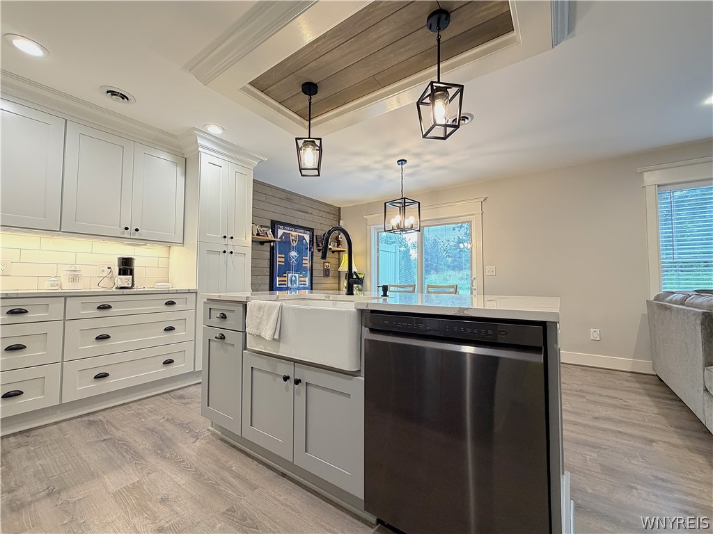 10975 Main Street Clarence, NY 14031 - Photo 5 of 29