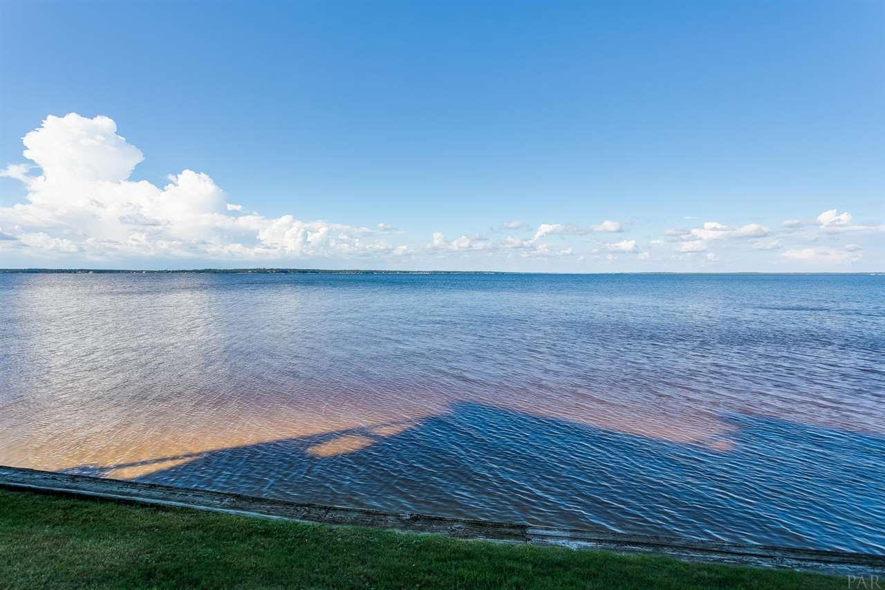 15922 Innerarity Point Road Pensacola, FL 32507 - Photo 25 of 35