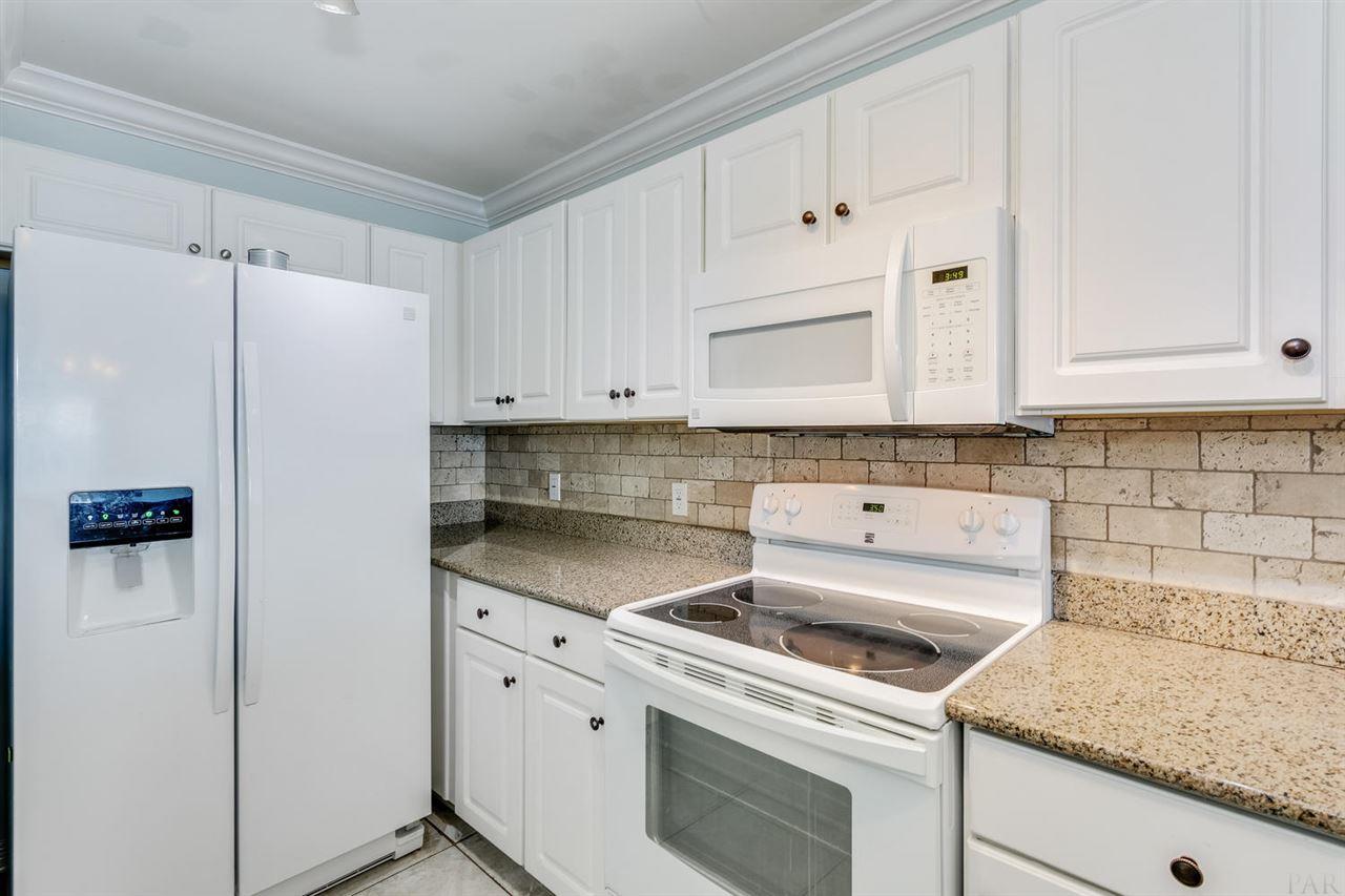 15922 Innerarity Point Road Pensacola, FL 32507 - Photo 6 of 35