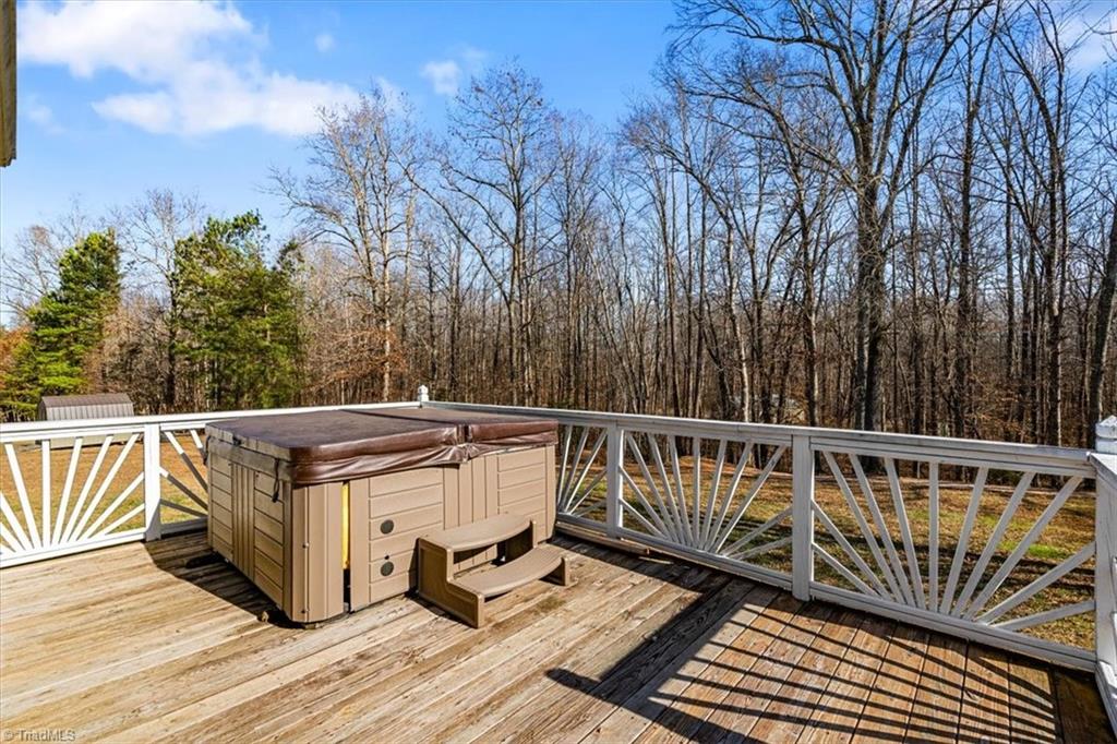 737 Sandy Cross Road Reidsville, NC 27320 - Photo 37 of 40