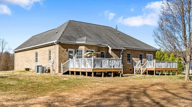 $475,000 | 737 Sandy Cross Road, Reidsville, NC 27320