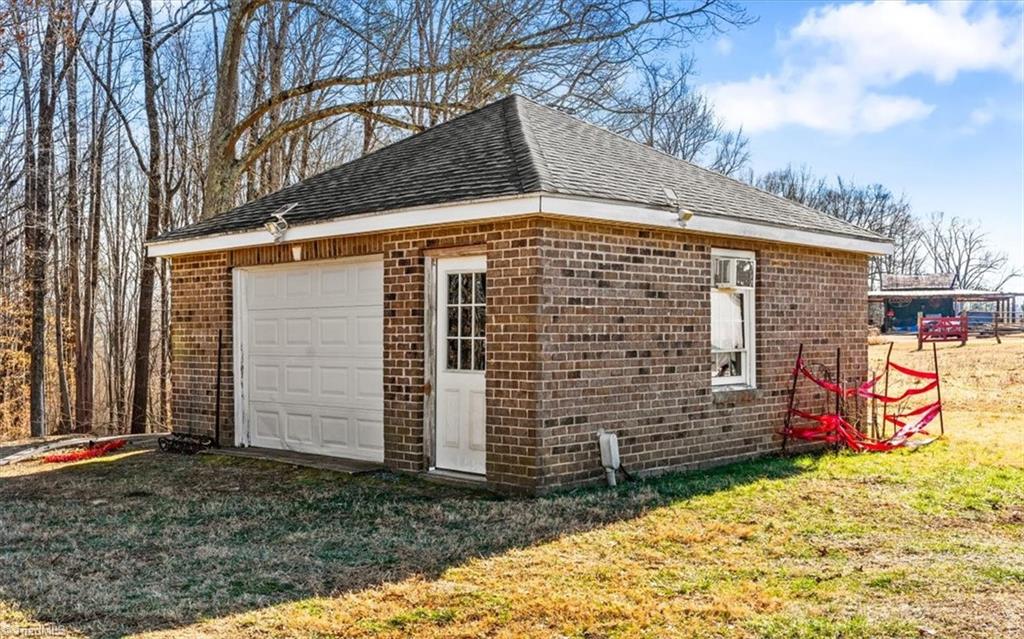 737 Sandy Cross Road Reidsville, NC 27320 - Photo 39 of 40