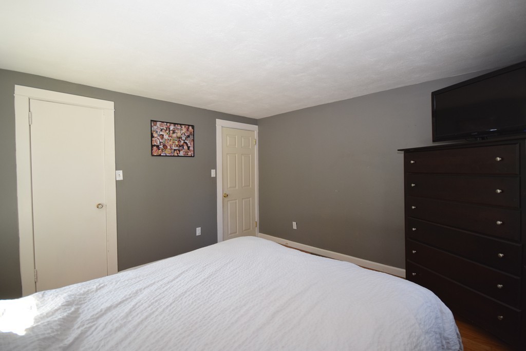 352 Springfield Street Wilbraham, MA 01095 - Photo 14 of 23 Gallery Image 14