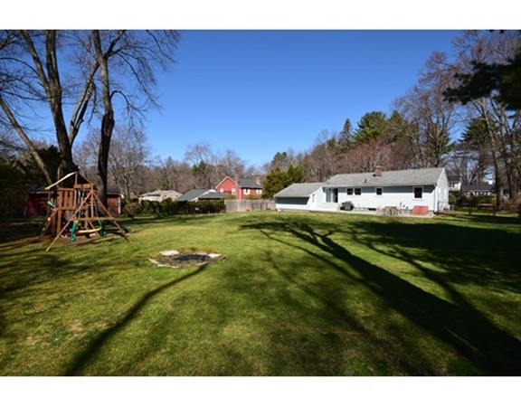 352 Springfield Street Wilbraham, MA 01095 - Photo 2 of 23 Gallery Image 2