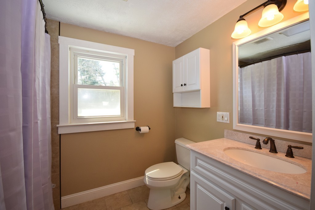 352 Springfield Street Wilbraham, MA 01095 - Photo 8 of 23 Gallery Image 8