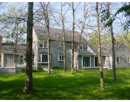 5 Bells Brook Road Lakeville, MA 02347 - Photo 3 of 8