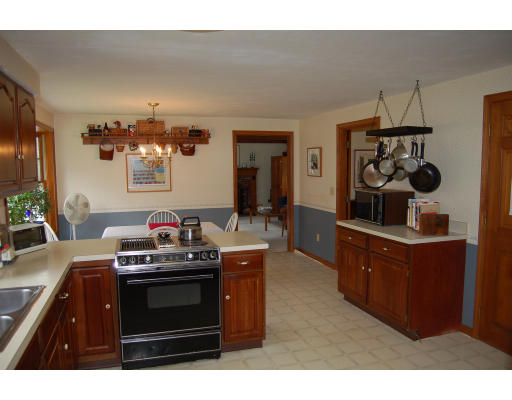 5 Bells Brook Road Lakeville, MA 02347 - Photo 5 of 8