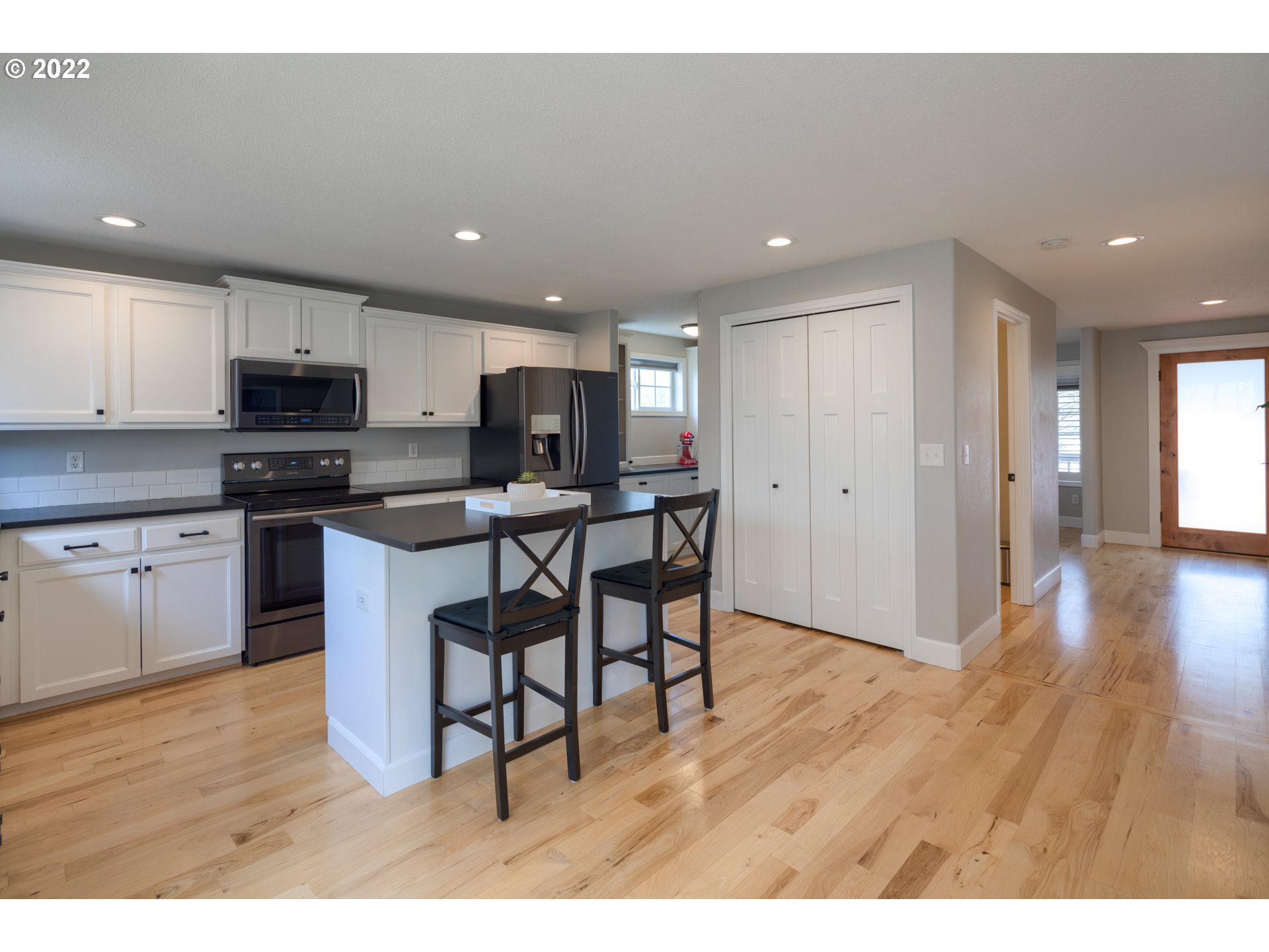 3529 Northwest Pacific Rim Drive Camas, WA 98607 - Photo 8 of 29 Gallery Image 8