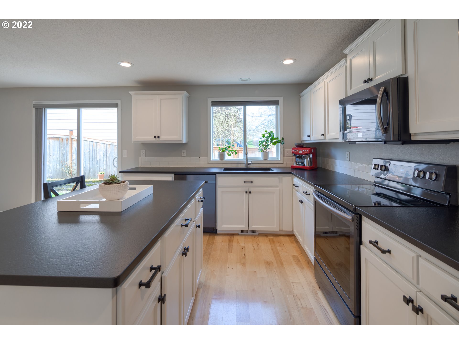 3529 Northwest Pacific Rim Drive Camas, WA 98607 - Photo 10 of 29 Gallery Image 10