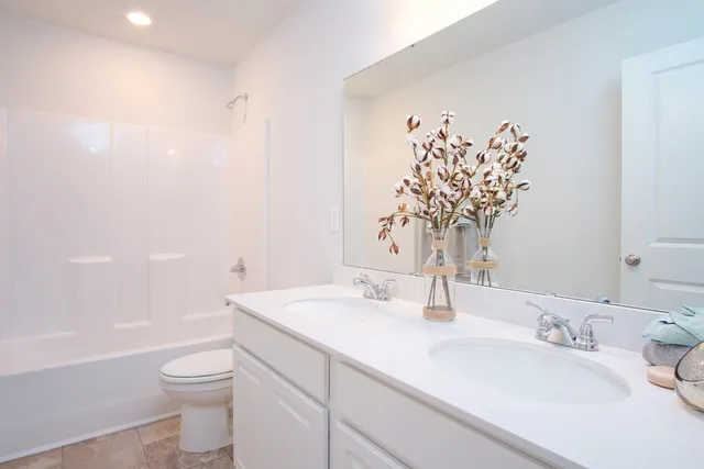 $395,000 | 1973 Central Creek Drive, Goose Creek, SC 29445