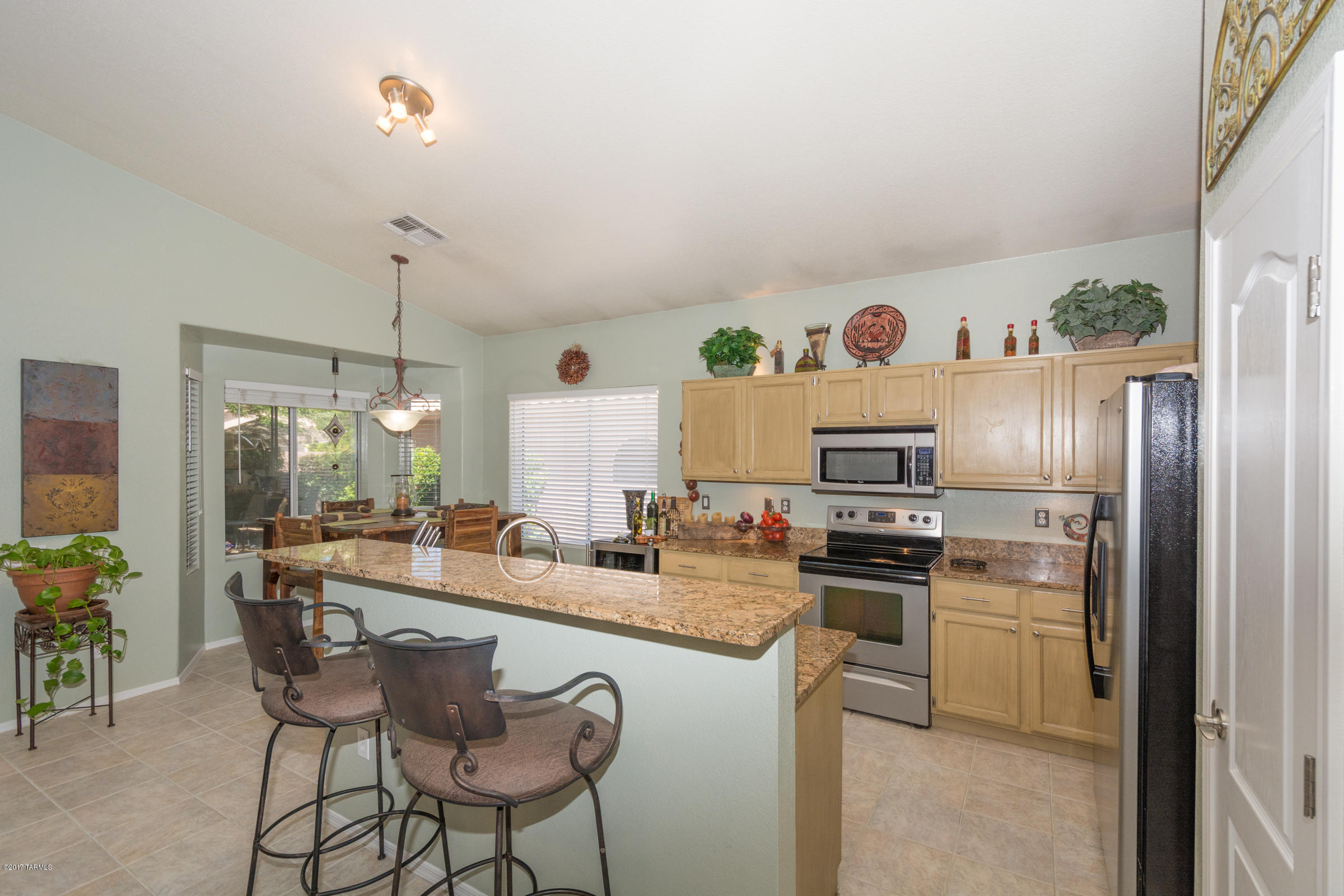 196 South London Station Road Tucson, AZ 85748 - Photo 3 of 40 Gallery Image 3