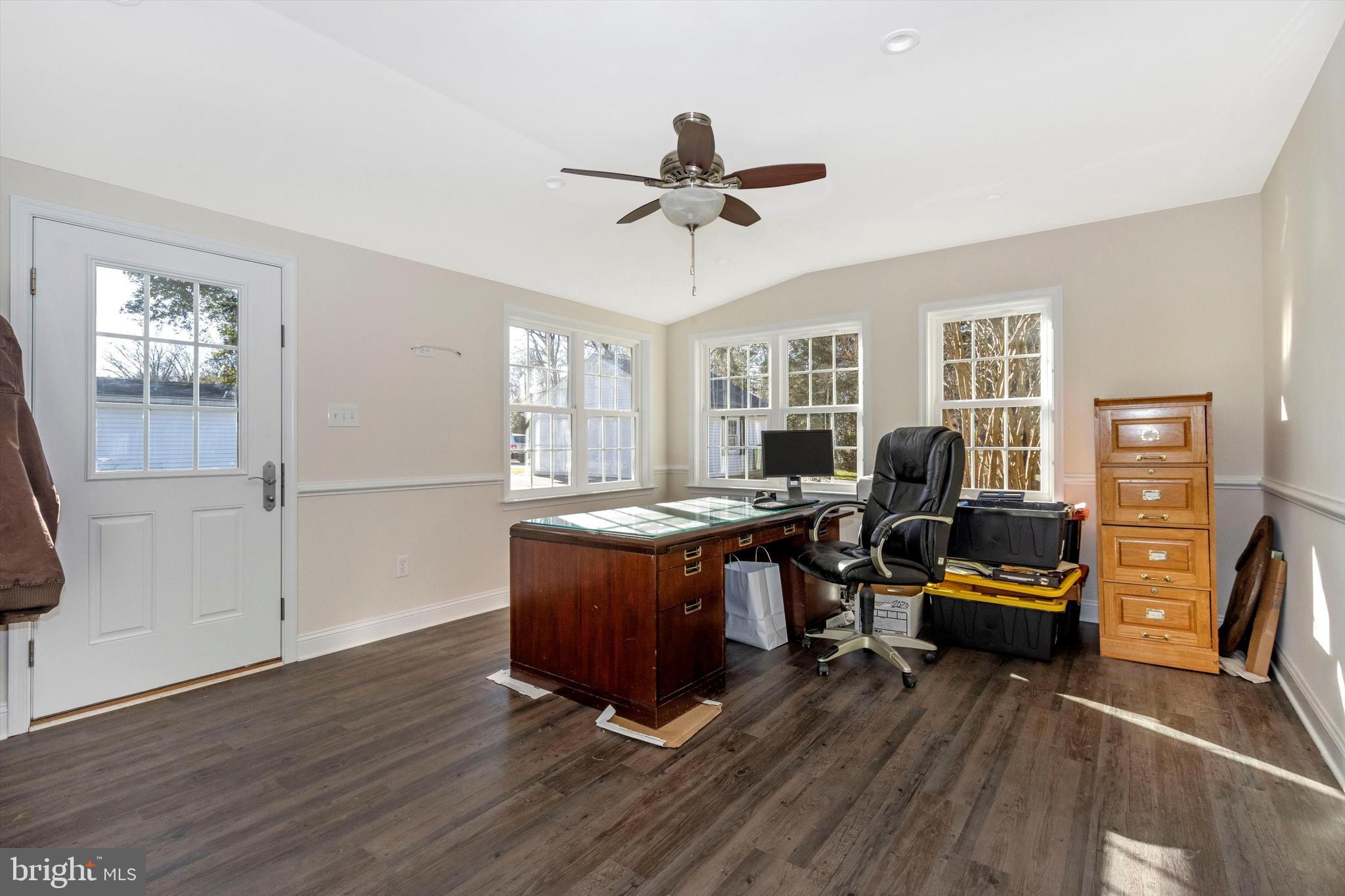 7040 Guilford Road Clarksville, MD 21029 - Photo 17 of 55 Gallery Image 17