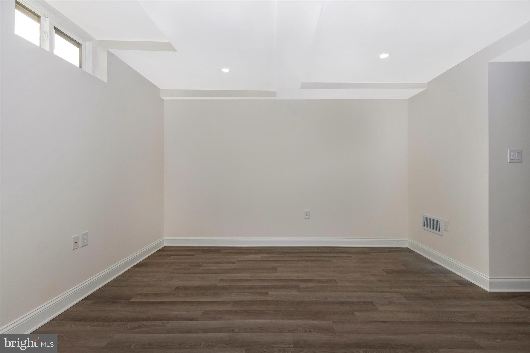 7040 Guilford Road Clarksville, MD 21029 - Photo 35 of 55 Gallery Image 35