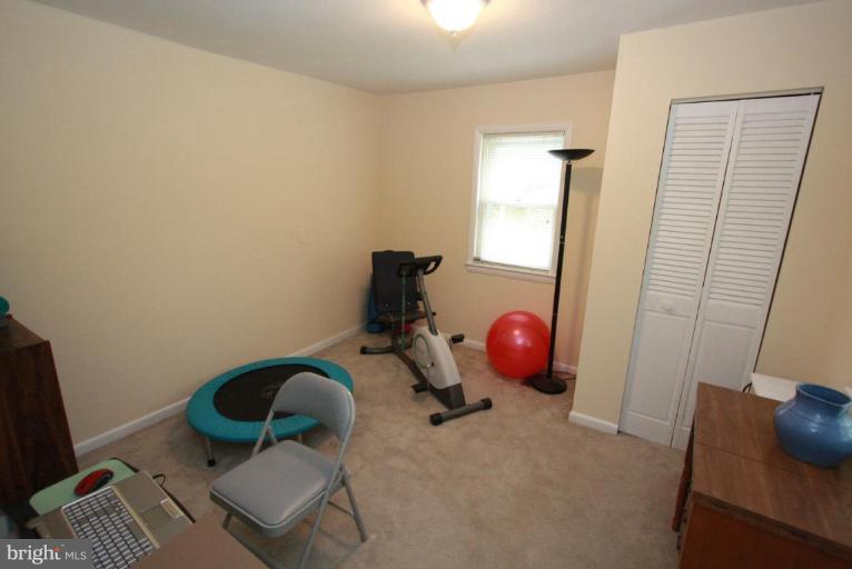 11820 Marmary Road Gaithersburg, MD 20878 - Photo 17 of 18 In-Law Suite