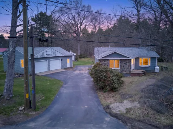$549,000 | 405 North River Road, Epping, NH 03042