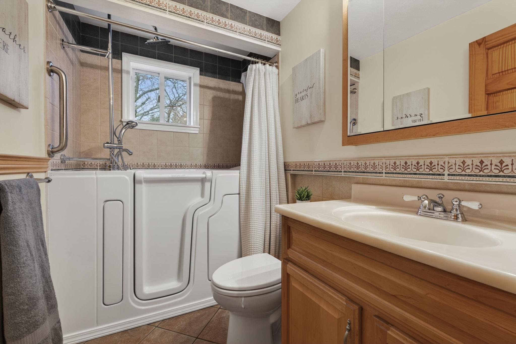 405 North River Road Epping, NH 03042 - Photo 25 of 45