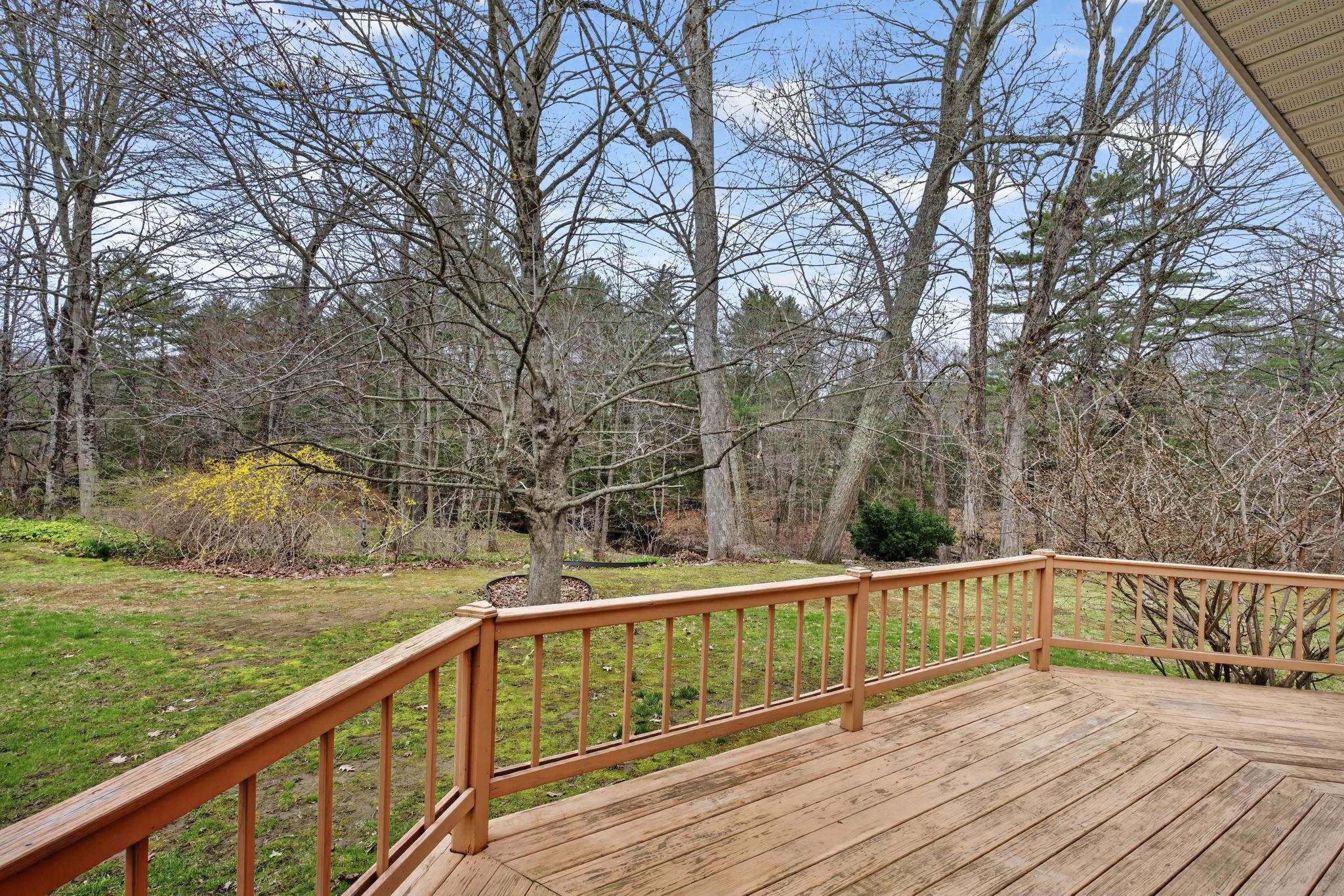 405 North River Road Epping, NH 03042 - Photo 32 of 45