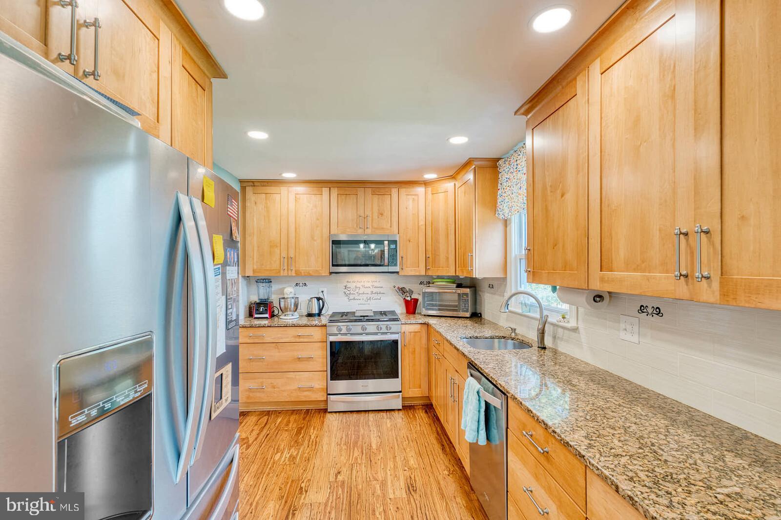 5 Monitor Court Olney, MD 20832 - Photo 16 of 59 16