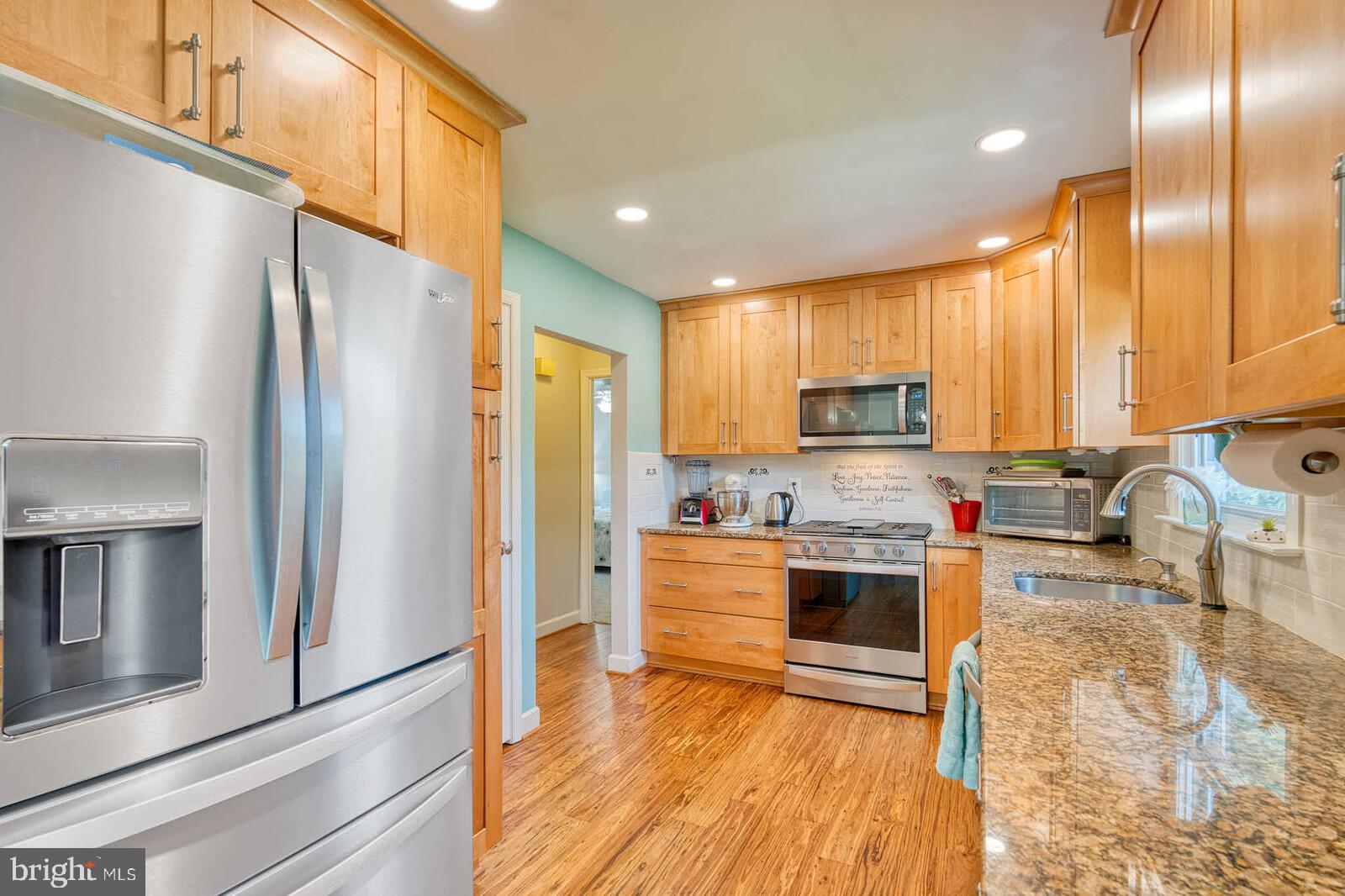 5 Monitor Court Olney, MD 20832 - Photo 17 of 59 17