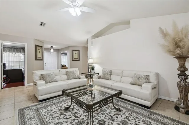 $375,000 | 270 Planter Road, Spring Hill, FL 34606