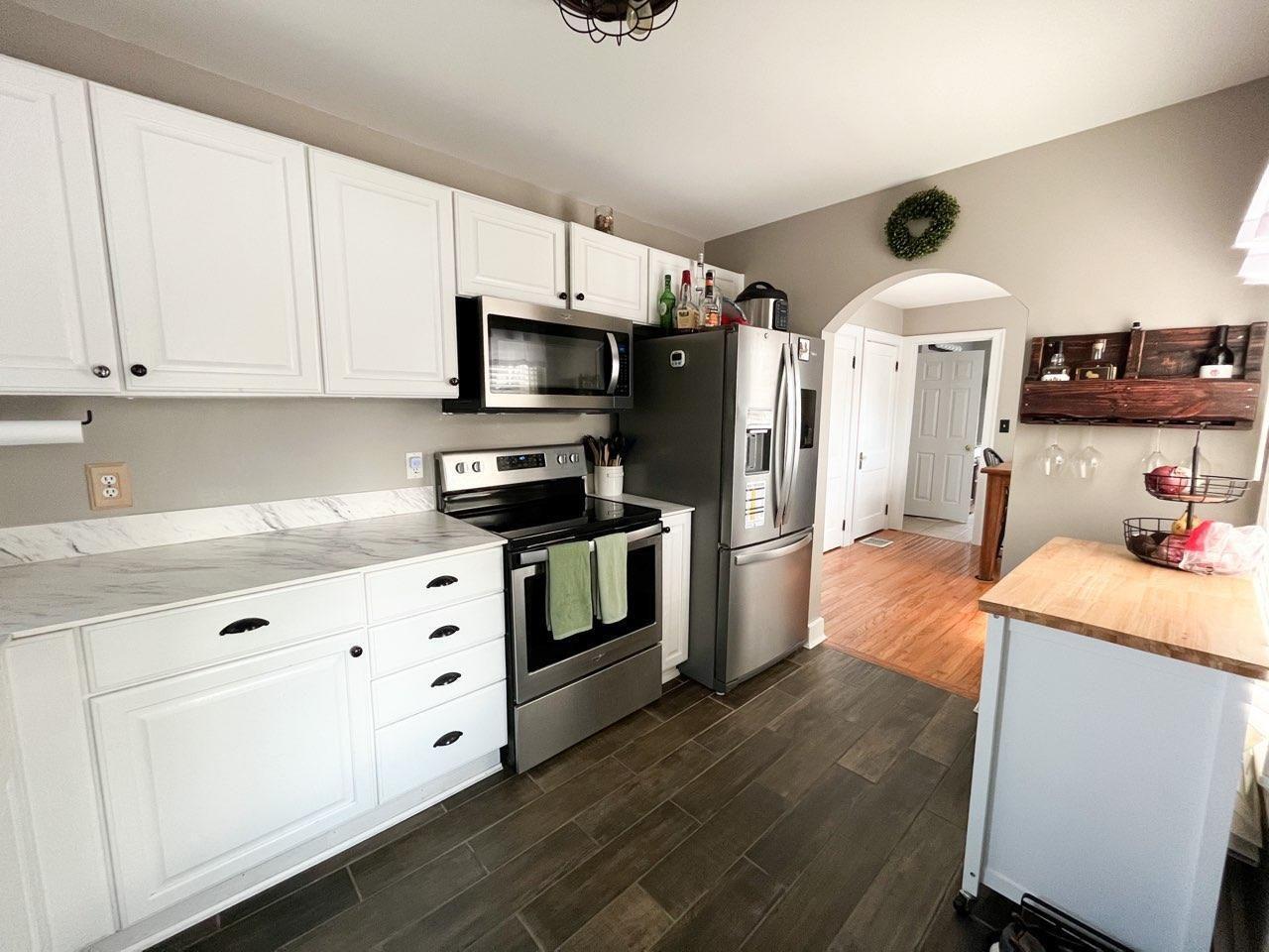 8263 Woodruff Road Cincinnati, OH 45255 - Photo 18 of 37