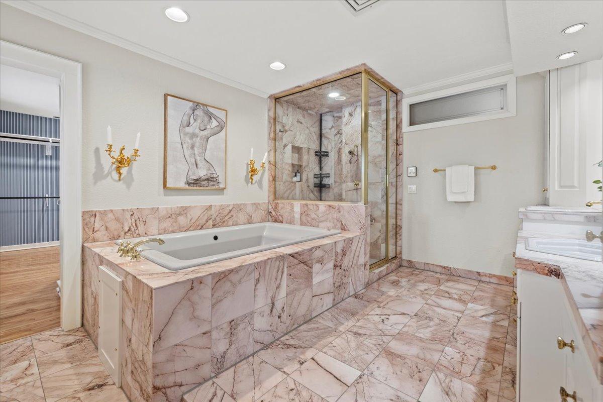 1724 Summit Avenue, Unit R Minneapolis, MN 55403 - Photo 36 of 57 Gallery Image 36