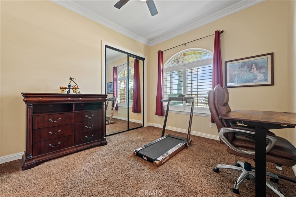 9609 Equestrian Drive Riverside, CA 92503 - Photo 25 of 41