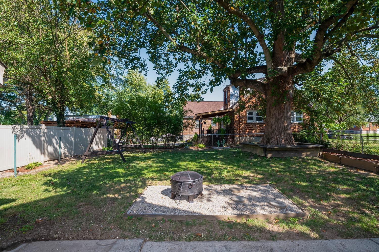 5164 Sidney Road Cincinnati, OH 45238 - Photo 38 of 40