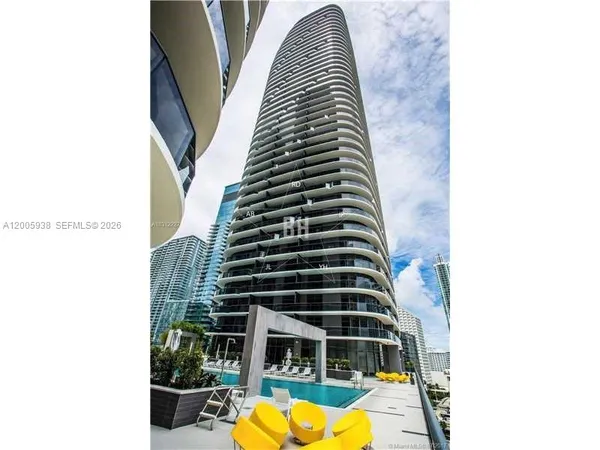 $3,800 | 55 Southwest 9th Street, Unit 3610, Miami, FL 33130
